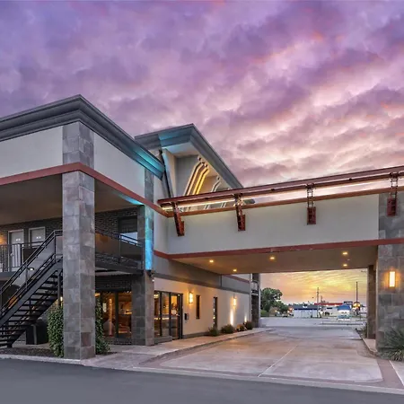 Best Western Angus Inn-3