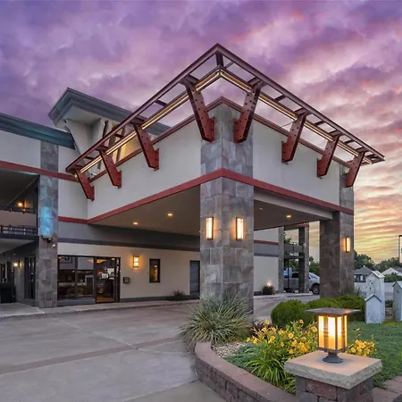 Best Western Angus Inn-2